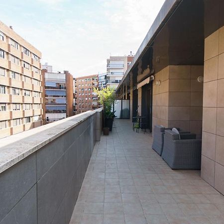 Rentalsevilla Coqueto Apartamento Con Terraza Privada Kültér fotó